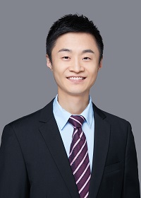 杨晨.jpg